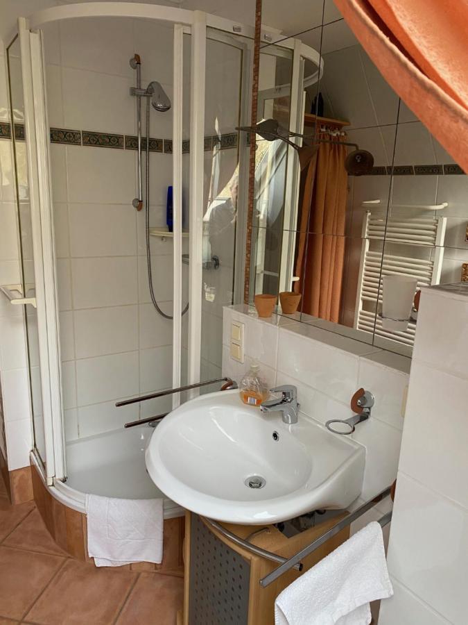 Gaestehaus Villa Kreativ Susanne Lay Bad Münder am Deister Екстериор снимка